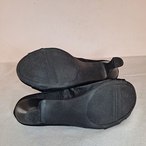 Pop Palace Satin Kitten Heels Side Bow Womens Sz 8.5M Black Comfort Cushion - Picture 6 of 12